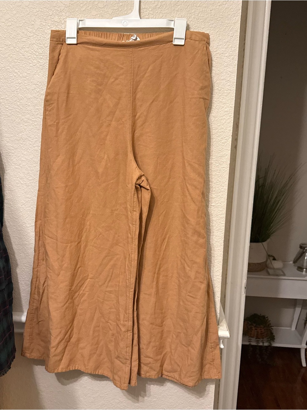 MIDNIGHT SKY LARGE Wide-Leg PANTS- Tan